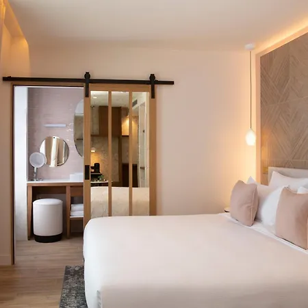 Hotel Des Champs-elysées Parigi