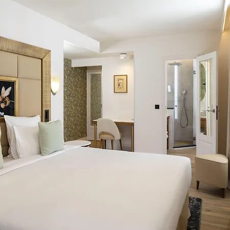 Des Champs-elysées Hotel Parigi