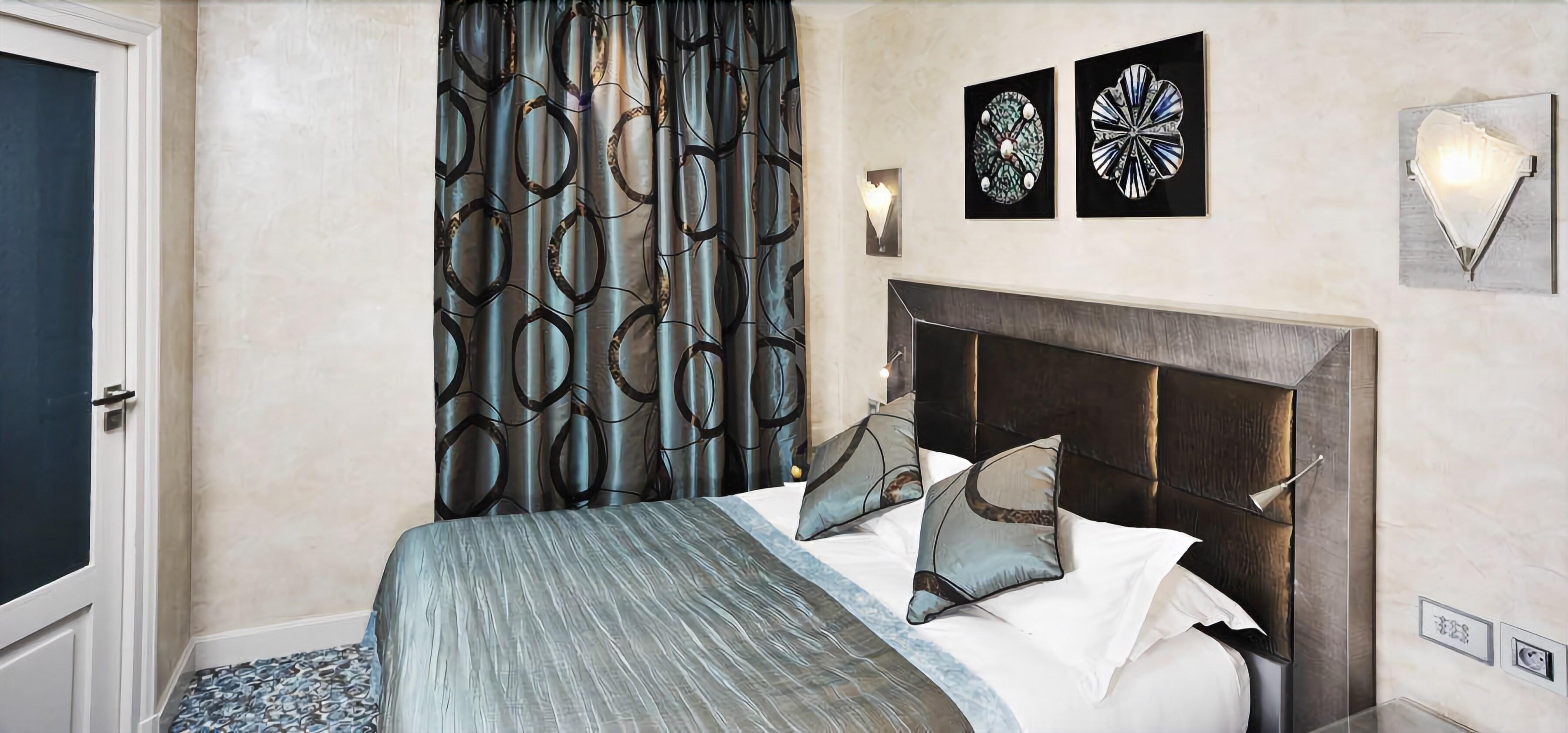 Des Champs-elysées Parigi