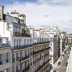 Hôtel des Champs-Elysées